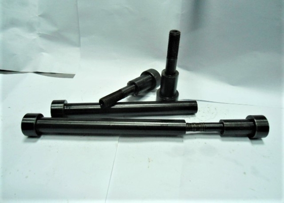JIS Precision Mold Parts A Typ C Śruba na ramię ze stali nierdzewnej Chemical Black