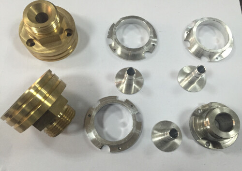 Części do obróbki CNC z mosiądzu Hartowane części metalowe obrabiane CNC do automatyzacji mechanicznej